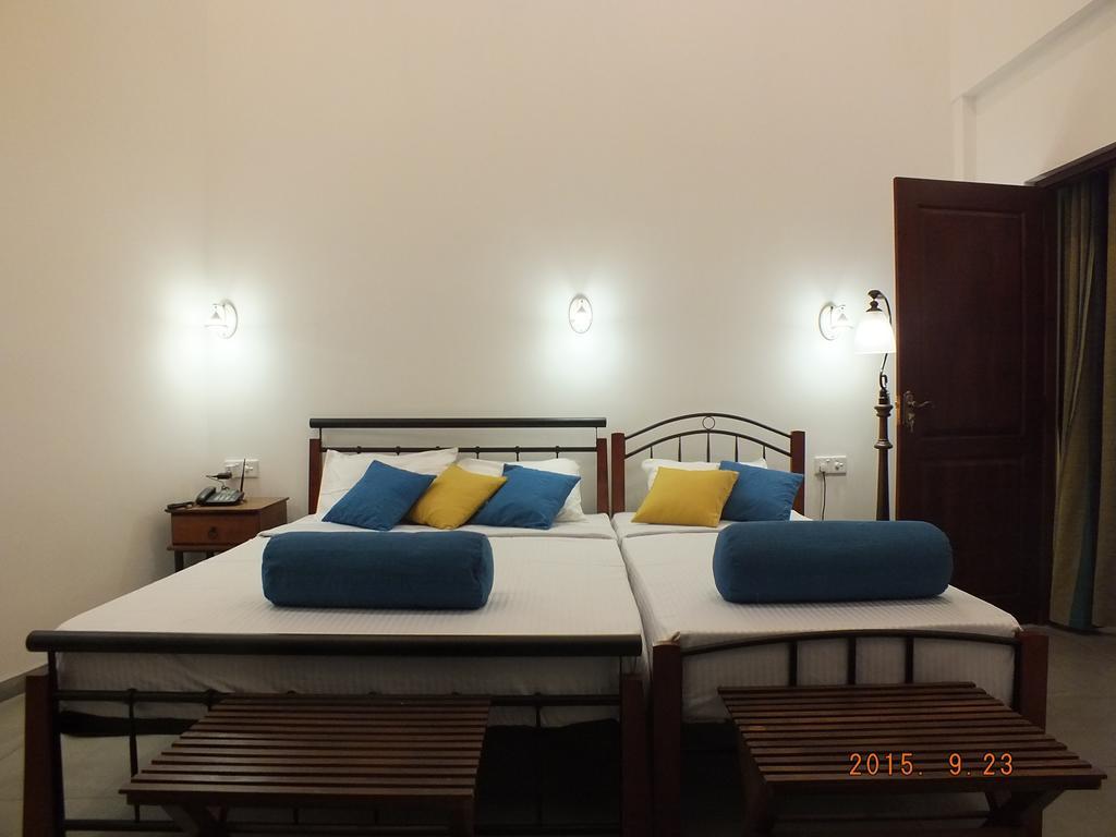 White House Ella Hotell Rom bilde